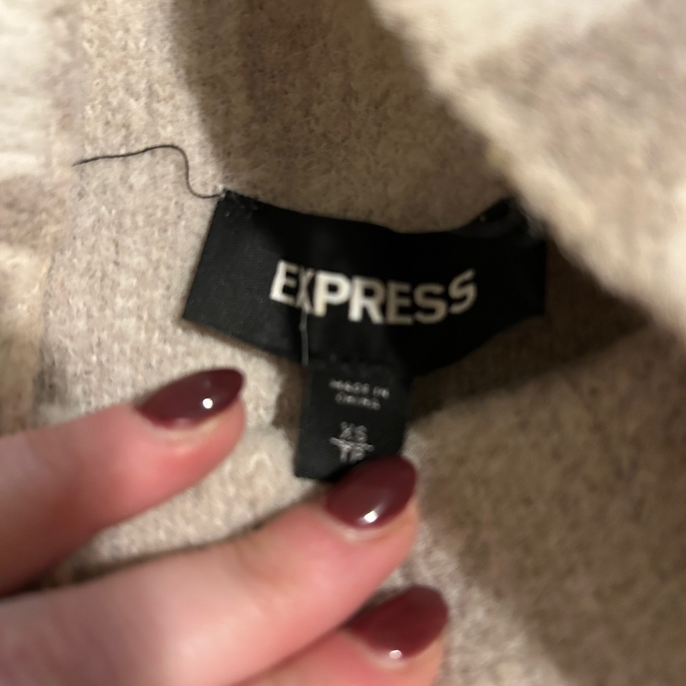 Express turtleneck - Picture 4 of 4